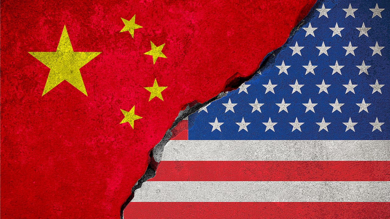 Se eleva la tensión entre China y EEUU.La mineria submarina puede ser el deonante del inicio de un nuevo conflicto entre ambas potencias.