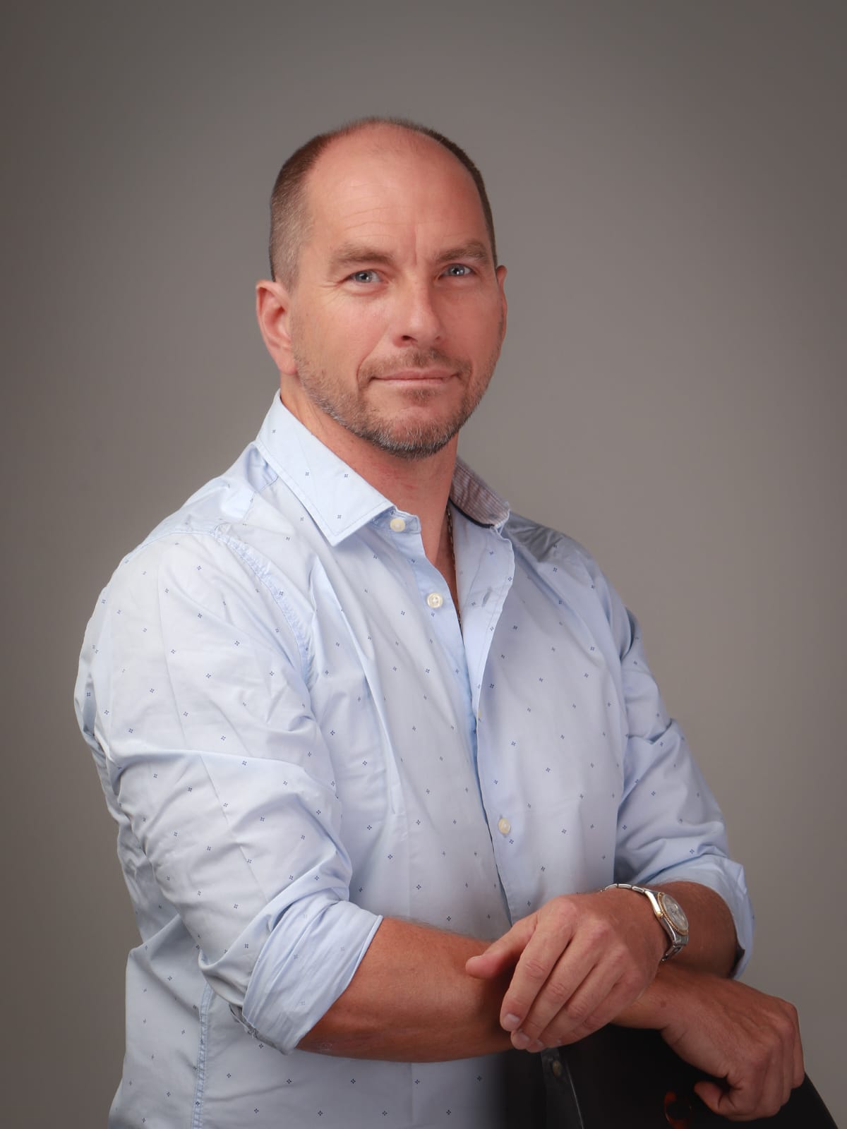 Retrato de Gastón Briozzo, contador público y ex candidato a diputado, creador de la Ley de Autopistas.