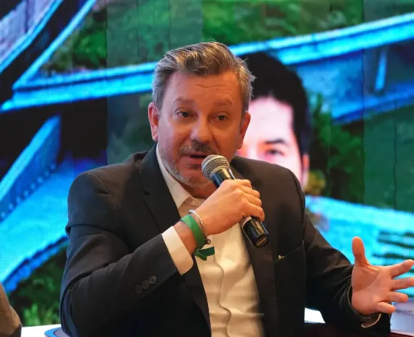 Eduardo Gigante, consultor de mercado de litio y baterías, y coordinador del nuevo posgrado sobre el tema en la Facultad de Ingeniería de la Universidad de Buenos Aires (FIUBA)