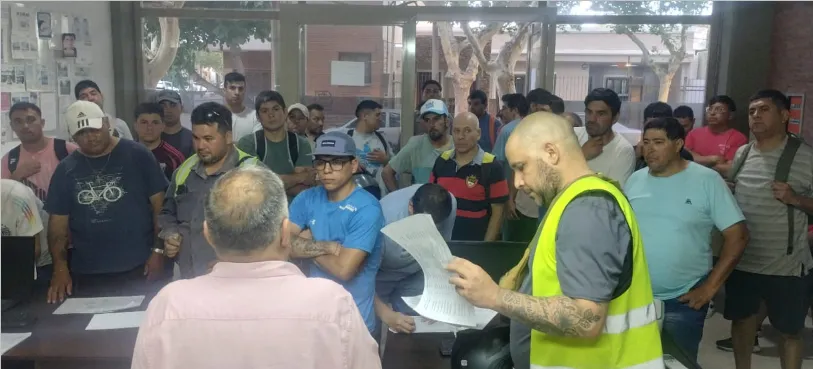 En la última reunión de este miércoles por la noche decidieron hacer una marcha el próximo martes en la Legislatura para apoyar la iniciativa del Ejecutivo.