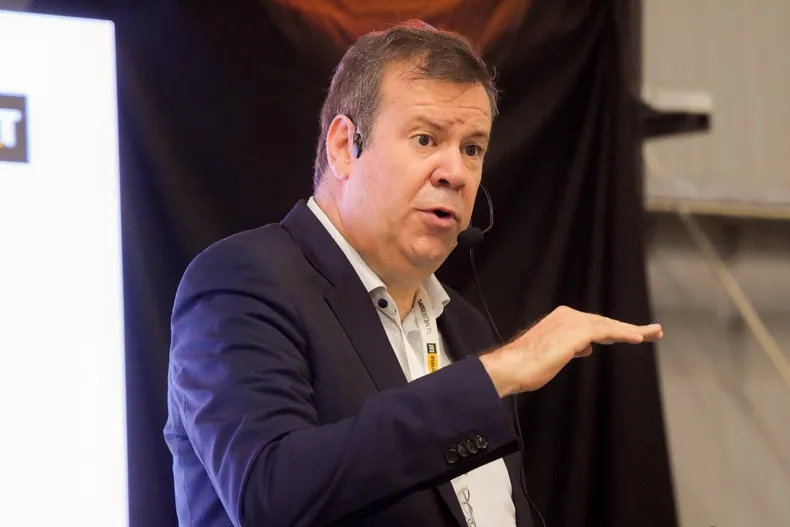 Incendio de camión Caterpillar Finning. Germán Wilson, vicepresidente de operaciones y country manager de Finning Argentina